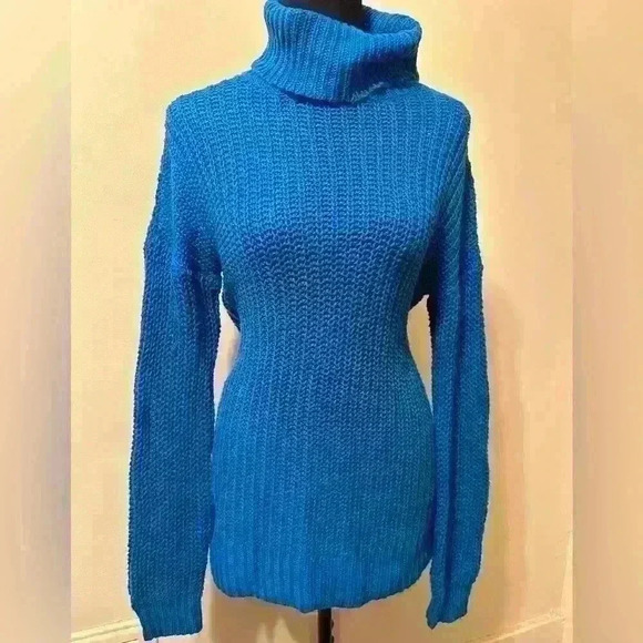 Forever21 Blue Knitted Turtle Neck Tops - Picture 1 of 3
